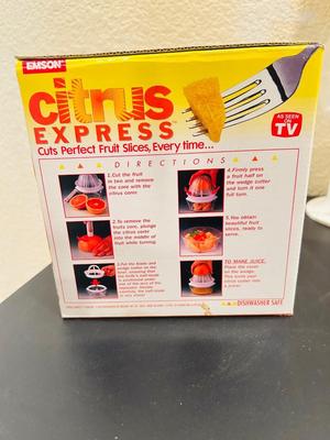 KITCHEN GADGETS