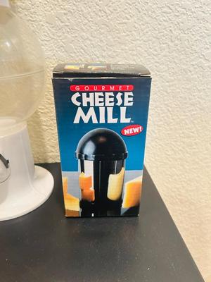 KITCHEN GADGETS