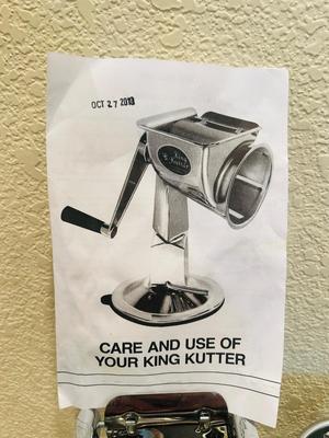 KING CUTTER, SILVER PLATED DISH AND ALUMINUM SERVING TRAY