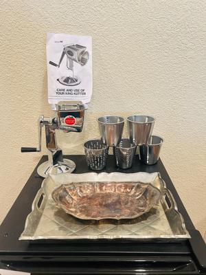 KING CUTTER, SILVER PLATED DISH AND ALUMINUM SERVING TRAY
