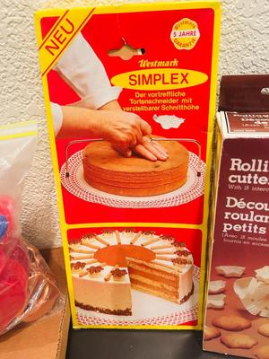 COOKIE CUTTERS, MINT MOLDS, SIMPLEX CAKE CUTTER, ROLLING COOKIE CUTTER AND MULTI GRATER