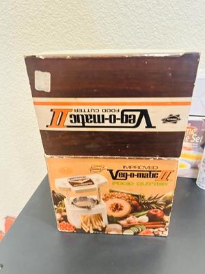 CRÈME BRÛLÉE SET, VEG-O-MATIC, COOKIE PRESS AND A MULTIGRATER