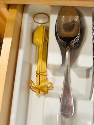 WALCO FLATWARE AND VARIOUS KITCHEN UTENSILS