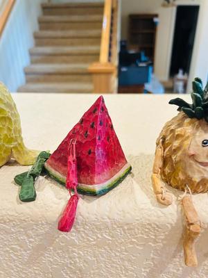 ADORABLE FRUIT FIGURES TO BRIGHTEN UP YOUR DAY