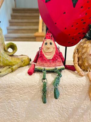 ADORABLE FRUIT FIGURES TO BRIGHTEN UP YOUR DAY
