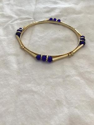 Beautiful gold toned and blue beaded bracelet