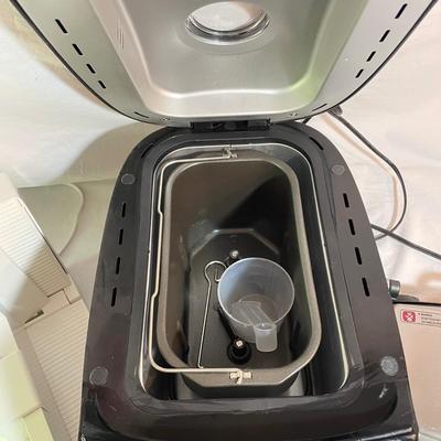 West Bend Bread Maker, Rival Food Slicer & Grill Press (D-SS)