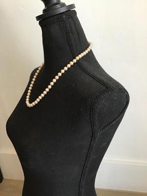 Very nice very beautiful pearl pearl Very nice very beautiful pearl necklace