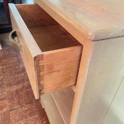 Olive Green Side Table (DR-SS)