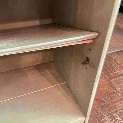 Olive Green Side Table (DR-SS)