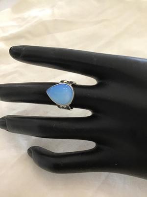 Pretty Silvertone ring