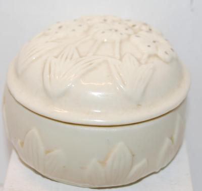 Embossed Gold Speckled Flower Petals Covered Jewelry Trinket Box 3" Diam.