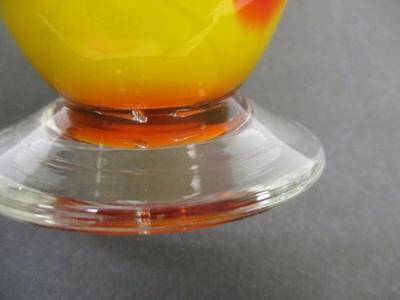 Vintage Chinese Dalian Glass Company ‘Snowflakes’ Vase Crimped Ruffled Top