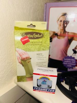 FITNESS AND WORKOUT ITEMS