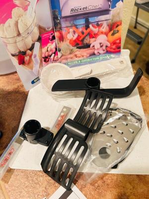 ROCKET CHEF AND SUPREME ICE CREAM SET PLUS GALLON CONTAINERS