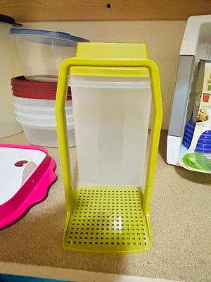 TUPPERWARE AND OTHER HANDY STORAGE CONTAINERS