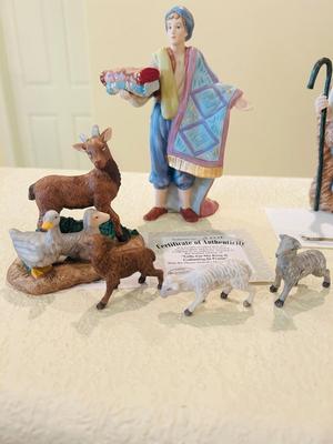 MORE NATIVITY FIGURE FROM THE BRADFORD EXCHANGE
