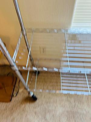 HEAVY WIRE SHELF ON CASTERS