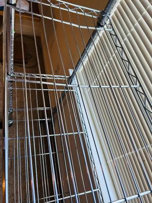 HEAVY WIRE SHELF ON CASTERS