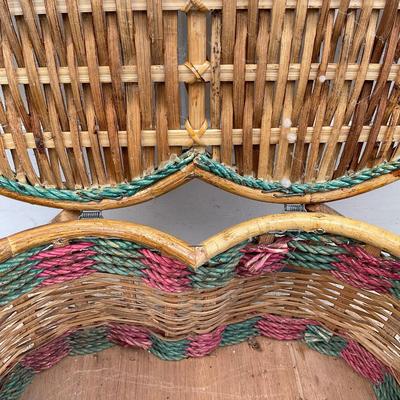 G400 Large White Handle Basket & Heart Shaped Picnic Basket