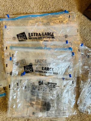 SPACE SAVER VACUUM SEAL STORAGE BAGS