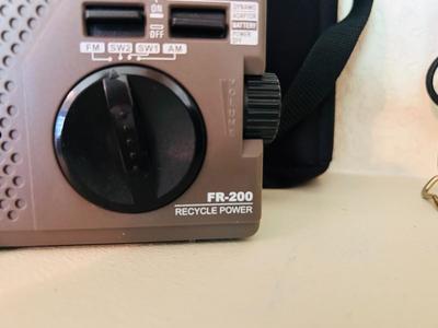 GRUNDIG FR200 AM/FM SHORTWAVE RADIO, VINTAGE MINI FAN, ELECTRIC 24HR TIMER, & PAPER/NAPKIN HOLDER