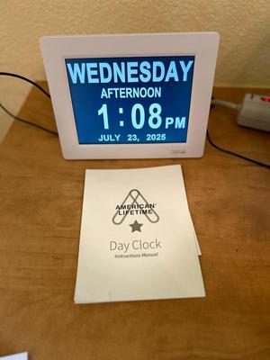 AMERICAN LIFETIME DAY CLOCK