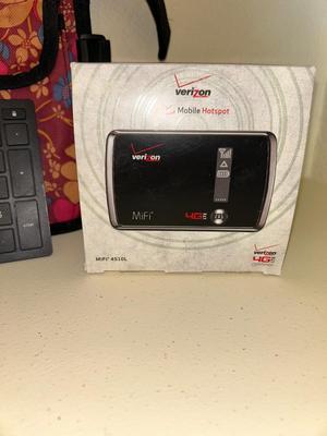 HP WIRELESS KEYBOARD AND MOUSE WITH A BAG THAT CAN ATTACH TO A MOBILITY WALKER