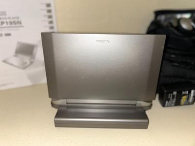PANOSONIC SD-KP195N PORTABLE DVD PLAYER