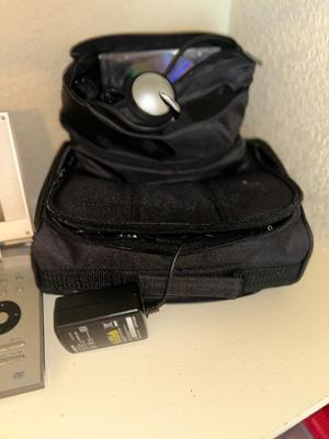 PANOSONIC SD-KP195N PORTABLE DVD PLAYER