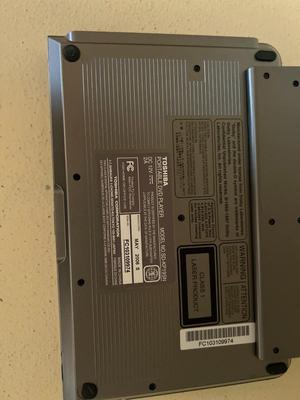 PANOSONIC SD-KP195N PORTABLE DVD PLAYER