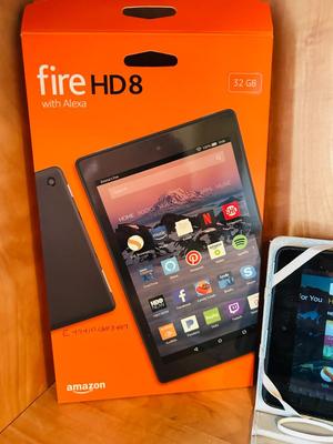 AMAZON 32GB FIRE HD 8 TABLET WITH ALEXA AND BONUS KEYBOARD CASE