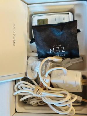 CREATIVE ZEN MICRO MP3 PLAYER