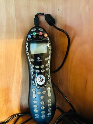 LOMGITECH HARMONY 620 SERIES REMOTE, RCA MP3 PLAYER, CLICK FREE AUTOMATIC BACK UP AND A SMALL TRAVEL MOUSE