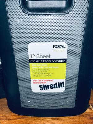 ROYAL 12 SHEET CROSS CUT PAPER SHEDDER, WASTE CAN, 3 TAB FILE FOLDERS AND PAPER KIT STATIONARY TYPE PAPERS