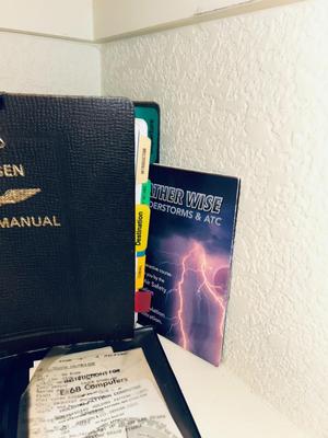 JEPPSEN AIRWAY MANUAL, LIKE NEW DAVID CLARK AVIATION HEADPHOES AND MORE