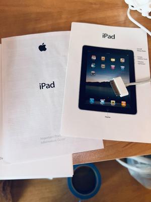APPLE iPAD 1st GENERATION 16GB TABLET