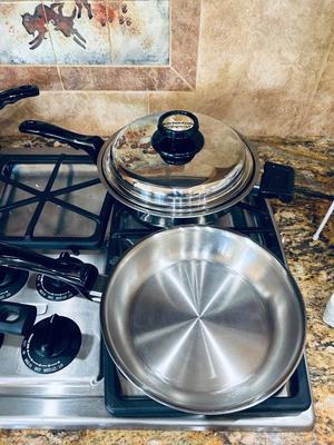 KITCHENCRAFT BY AMERICRAFT PANS AND TRAMONTINA FRYING PAN