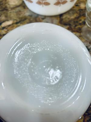 FEDERAL GLASS NESTING BOWLS AND A UNIQUE SYRUP DISPENSER