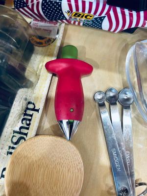 ORANGE-WOOD UTENSILS, CUTE MEASUREMENT SPOONS, AND OTHER UTENSILS