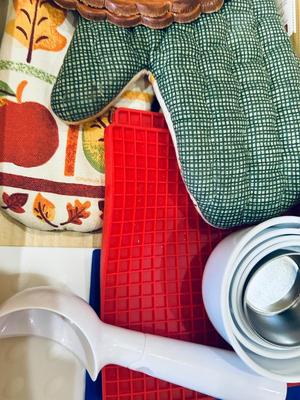 POT HOLDERS AND SOME MEASURING APPARATUS