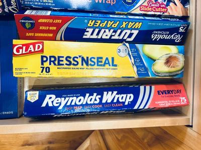 KITCHEN SCALE AND FOOD COVERS