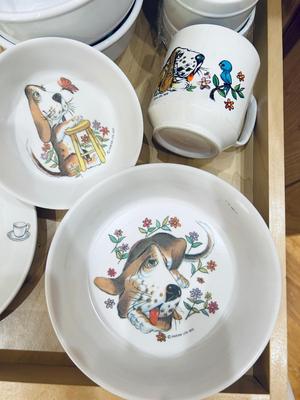 CORNING WARE, CANOPY AND ADORABLE VINTAGE CHILDREN'S DISHES