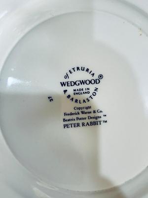 CORNING WARE, CANOPY AND ADORABLE VINTAGE CHILDREN'S DISHES