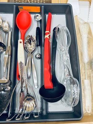 KITCHEN UTENSILS