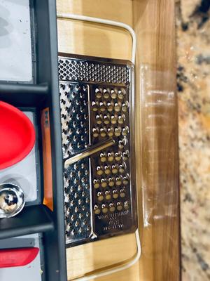 KITCHEN UTENSILS
