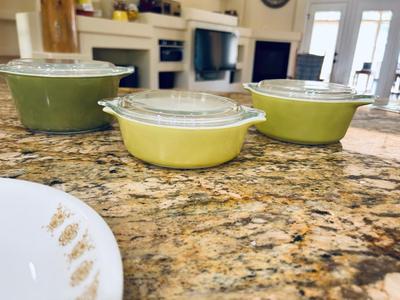 CORNING WARE BOWLS 3 SIZES AND PLATE