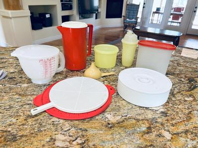 TUPPERWARE CONTAINERS