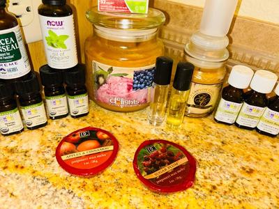 ESSENTIAL OILS AND CANDLES