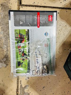 TORO CCR3650 ELECTRIC START SNOW BLOWER LIKE NEW